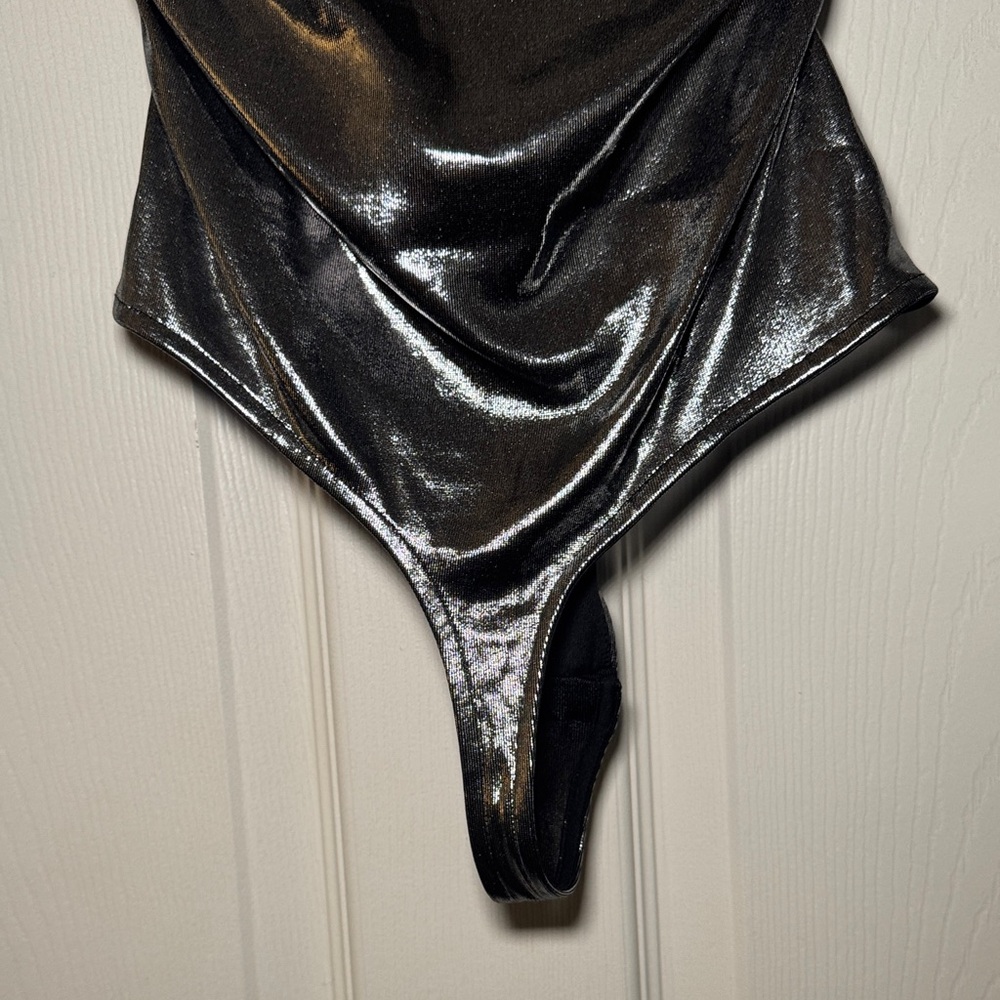 H&M Metallic Silver Long Sleeve Jumpsuit - Picture 9 of 10